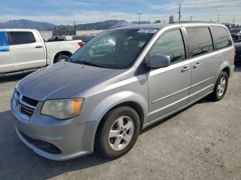  Salvage Dodge Caravan