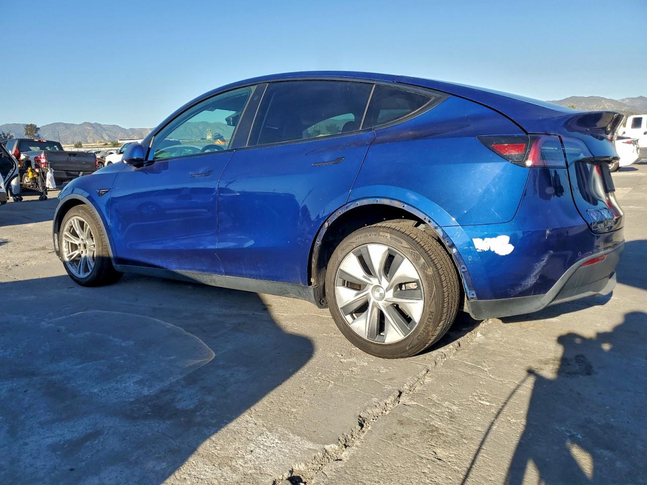 Tesla Model Y Image 2