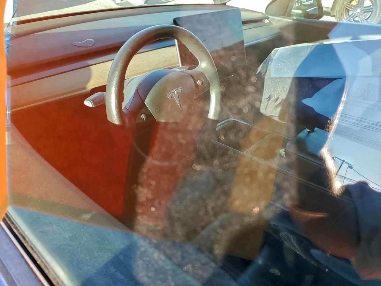 Tesla Model Y Image 9