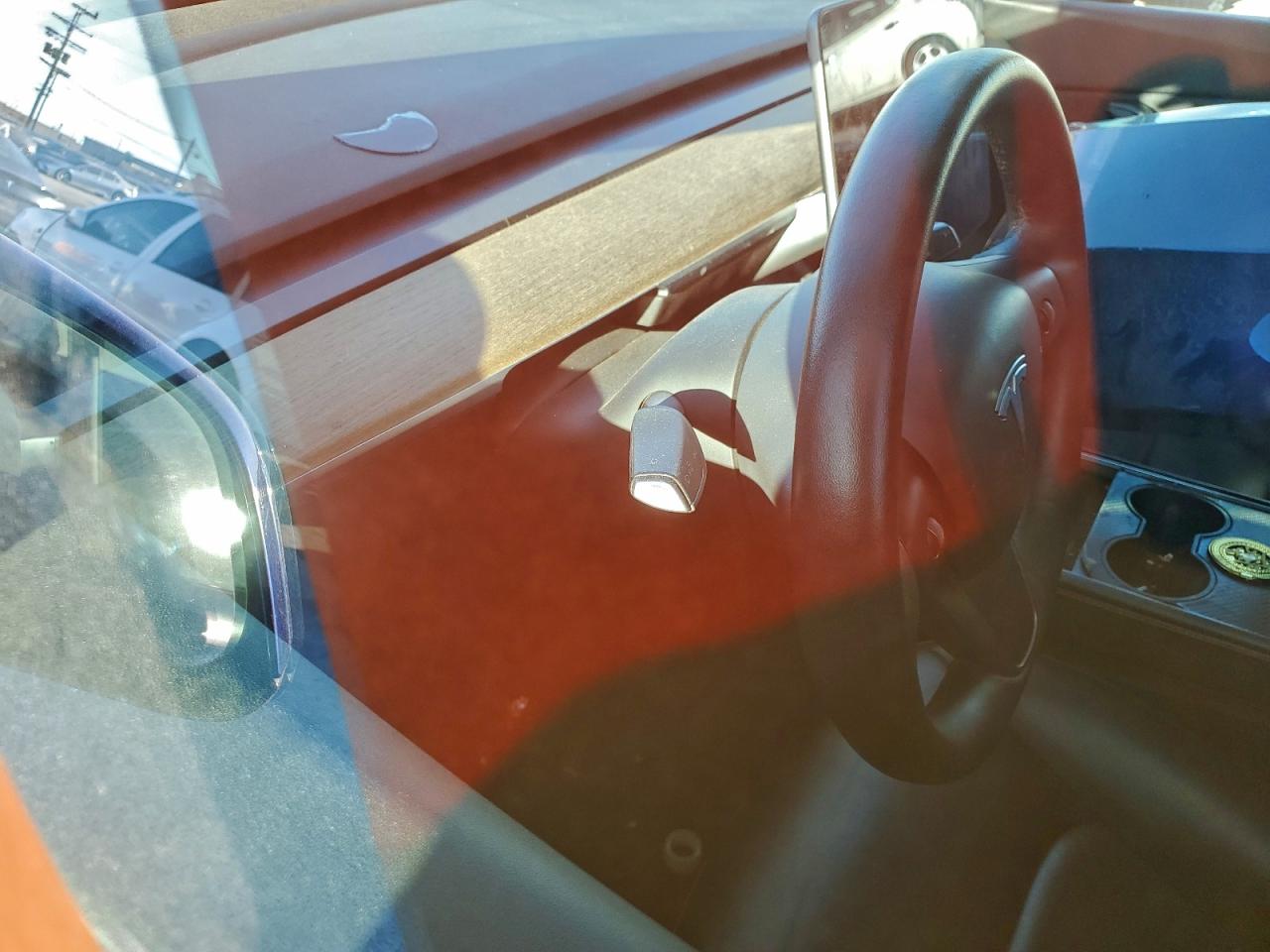 Tesla Model Y Image 8