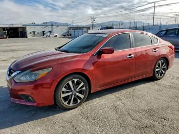 Salvage Nissan Altima