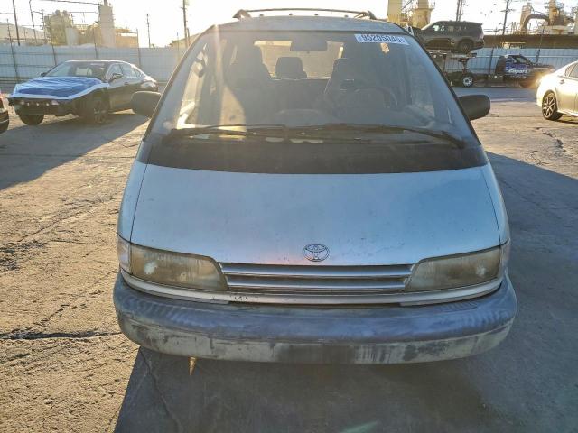 Toyota Previa Le Image 4