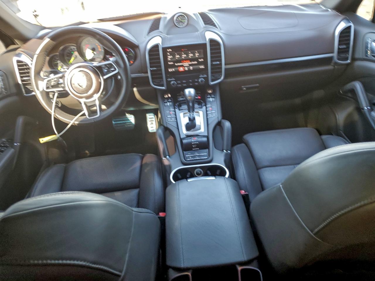 Porsche Cayenne Se Hybrid Platinum Image 8