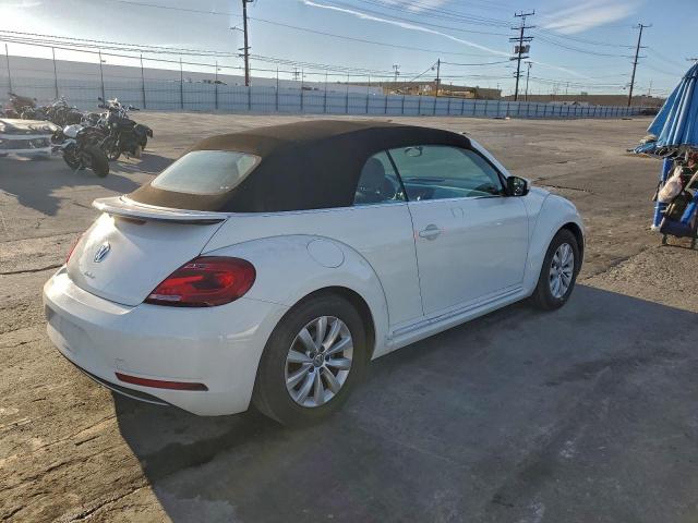 Volkswagen Beetle S Image 5