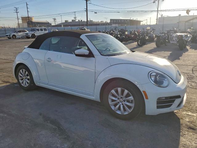 Volkswagen Beetle S Image 4