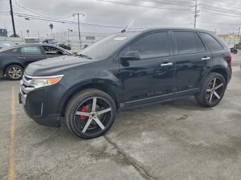  Salvage Ford Edge