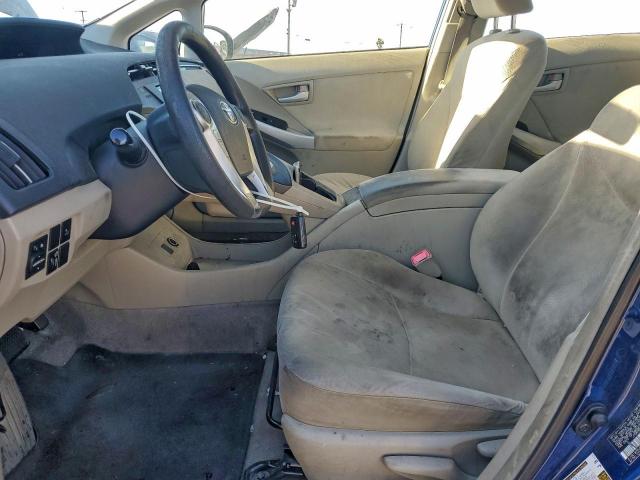 Toyota Prius Image 2