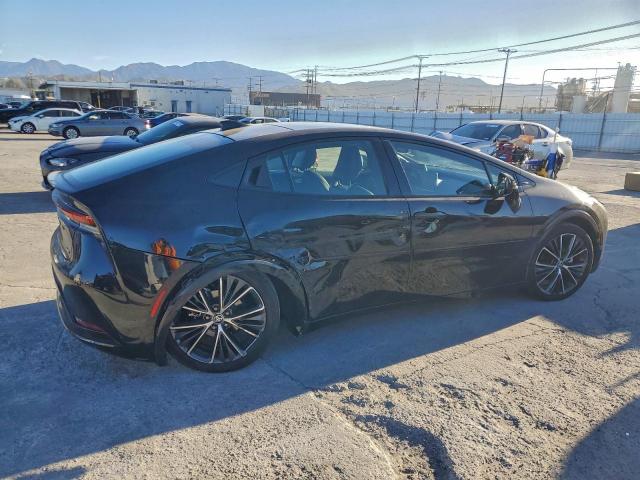 Toyota Prius Le Image 6