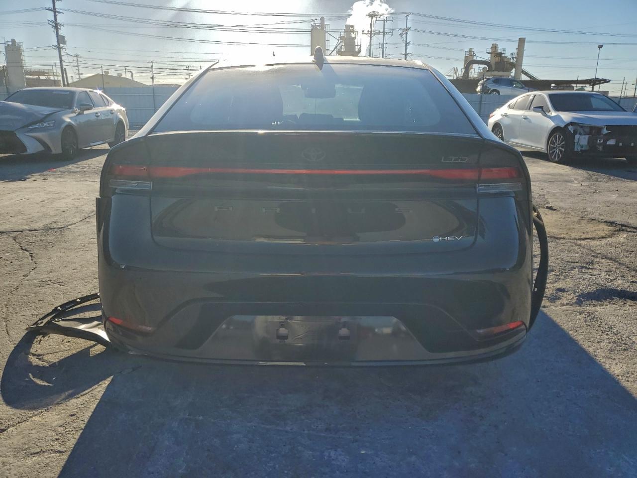 Toyota Prius Le Image 10