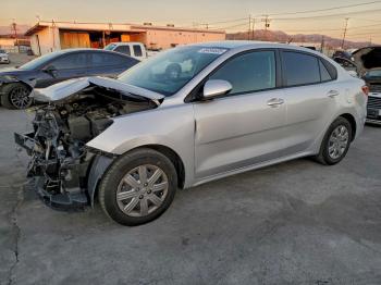  Salvage Kia Rio