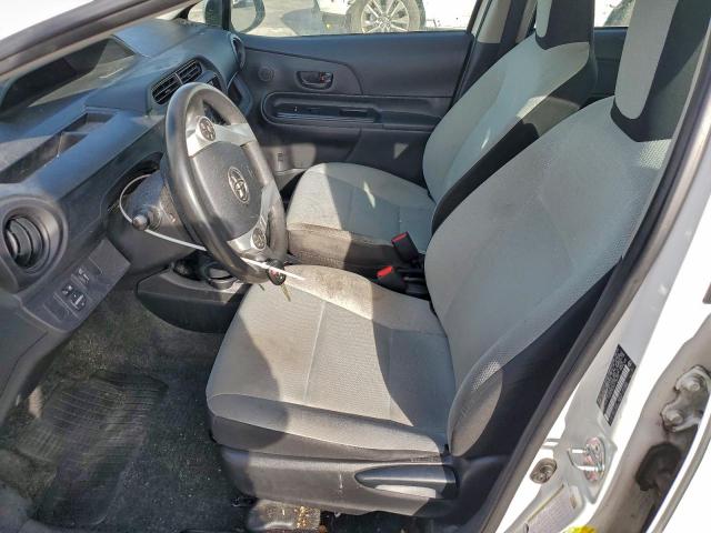 Toyota Prius Image 8