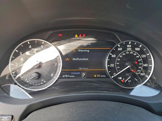 INFINITI Qx Luxe Image 3