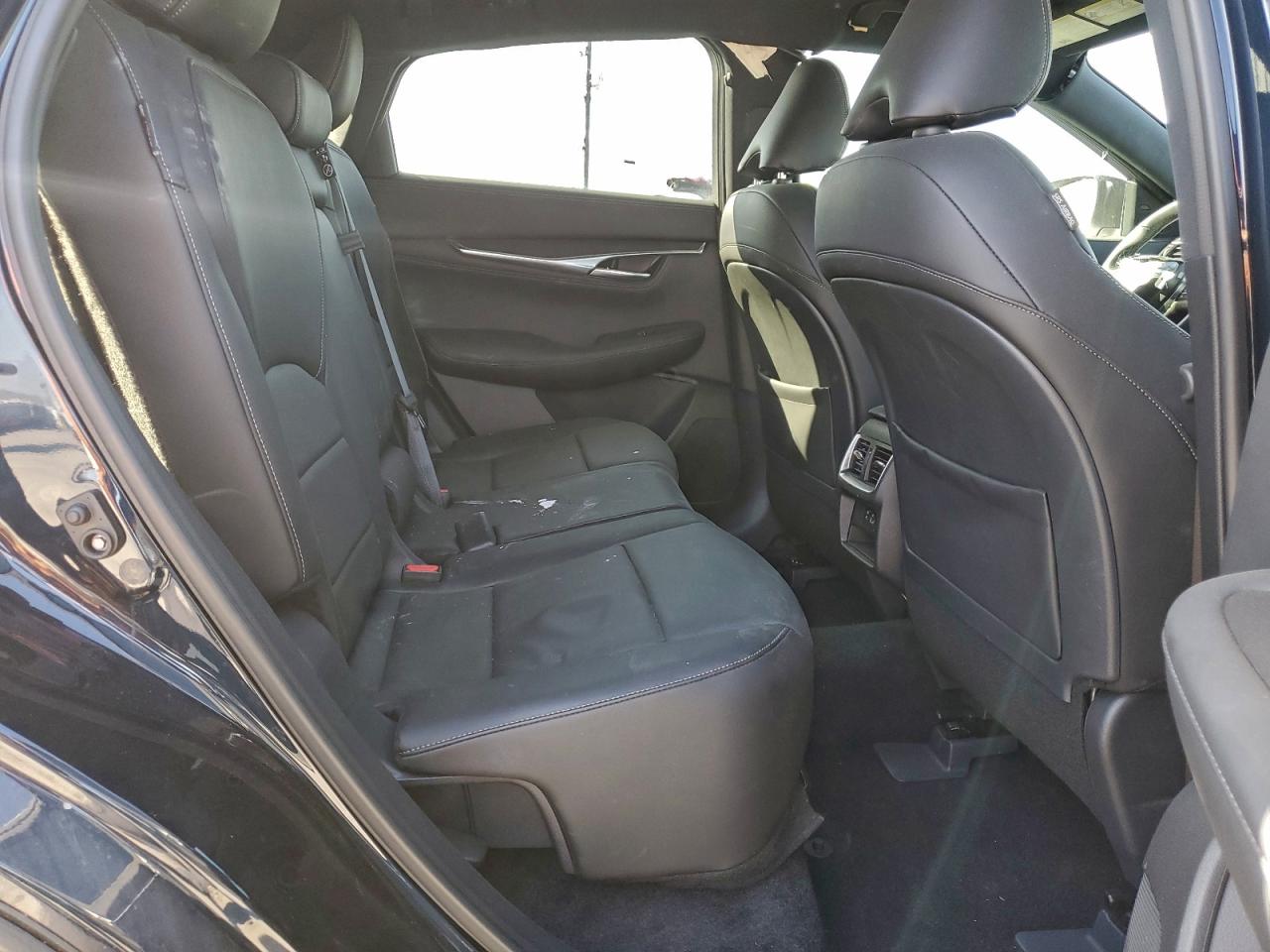 INFINITI Qx Luxe Image 10