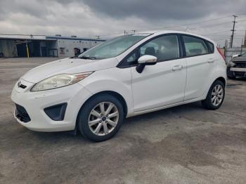  Salvage Ford Fiesta