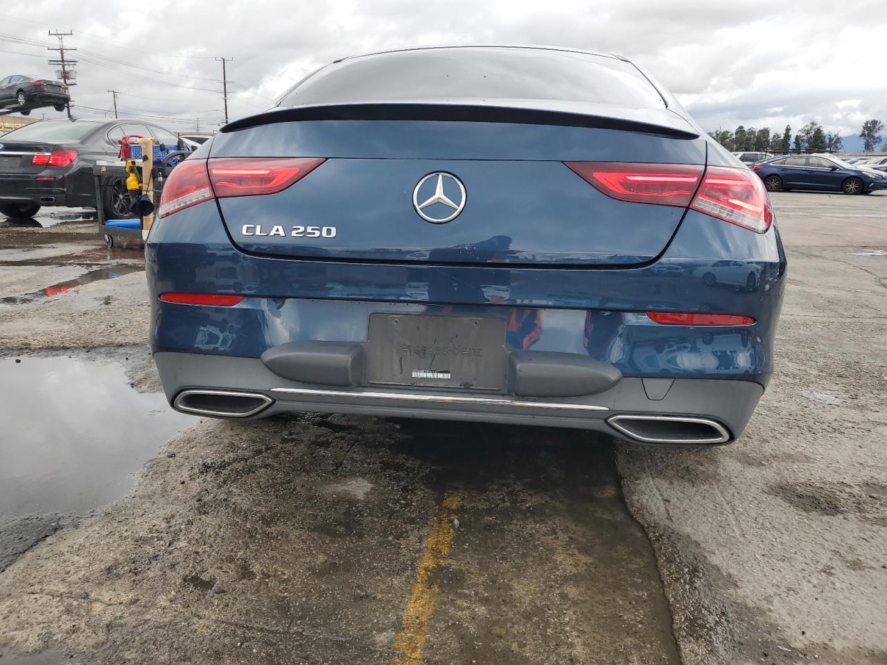 Mercedes-Benz Cla-class 250 Image 8