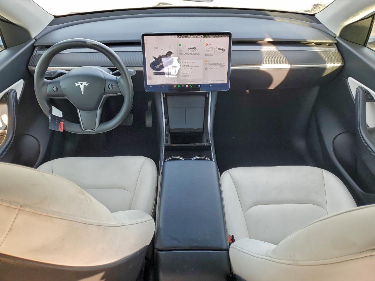 Tesla Model Y Image 8