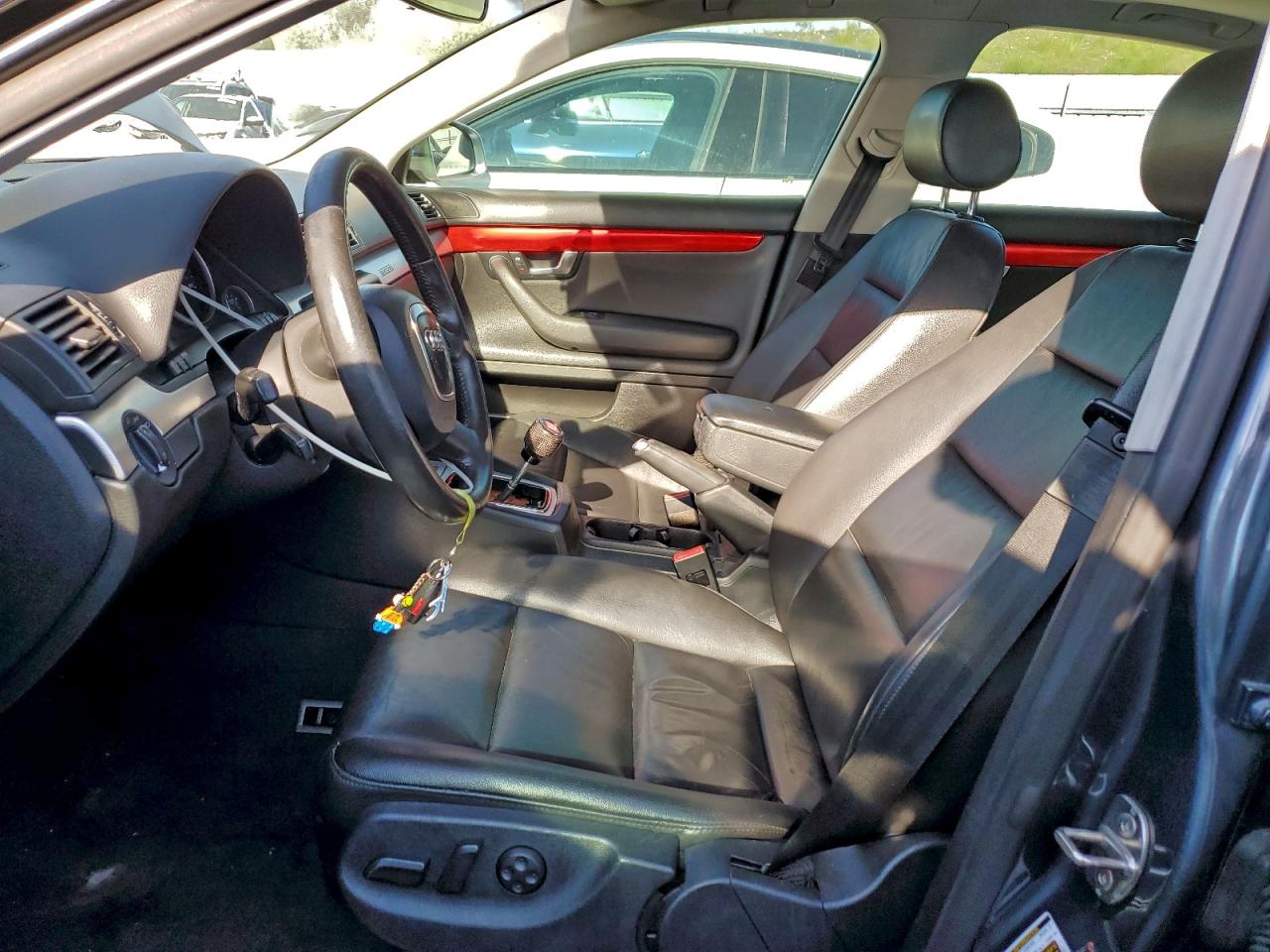 Audi A4 2.0t Quattro Image 4