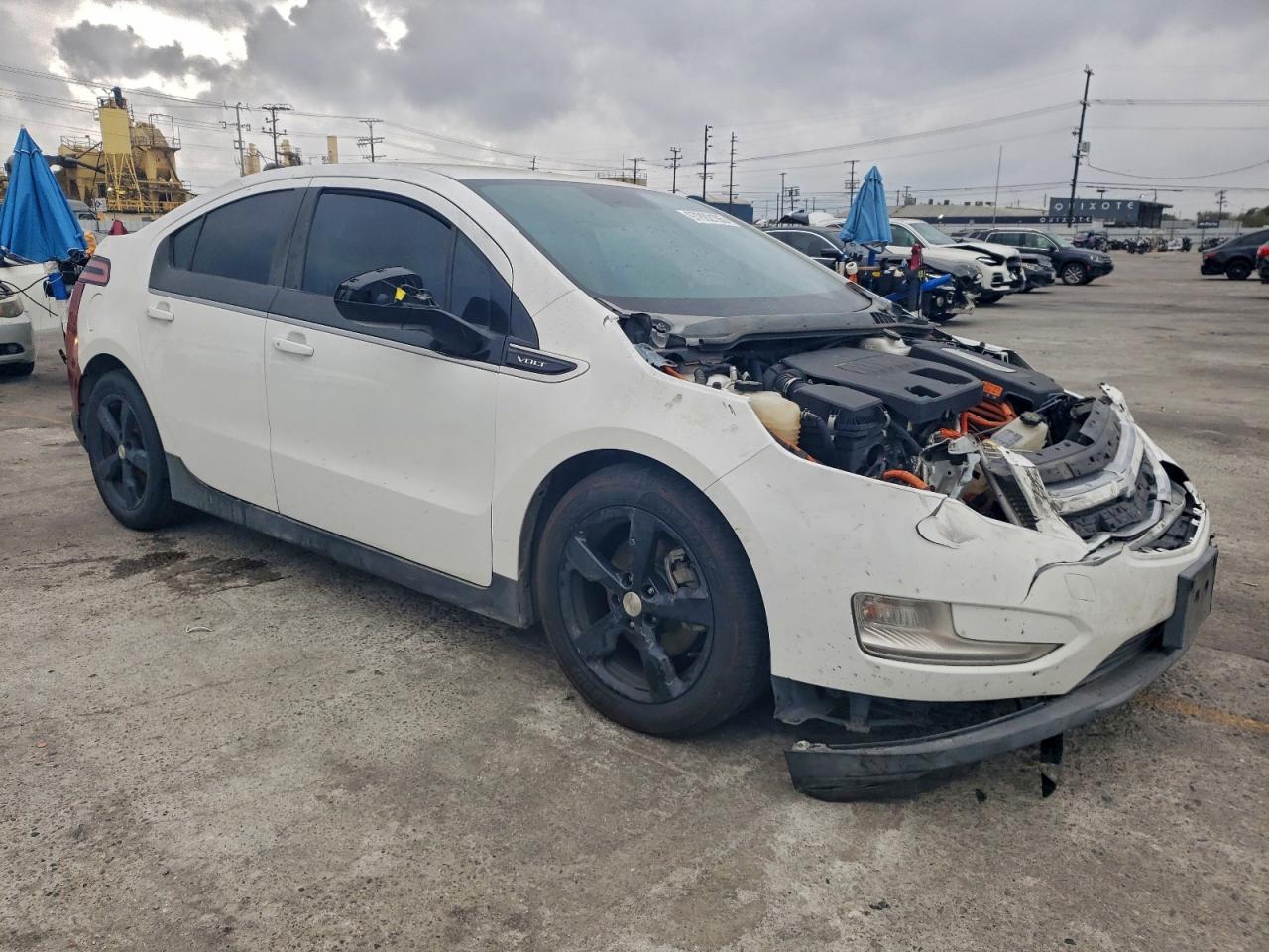 Chevrolet Volt Image 3