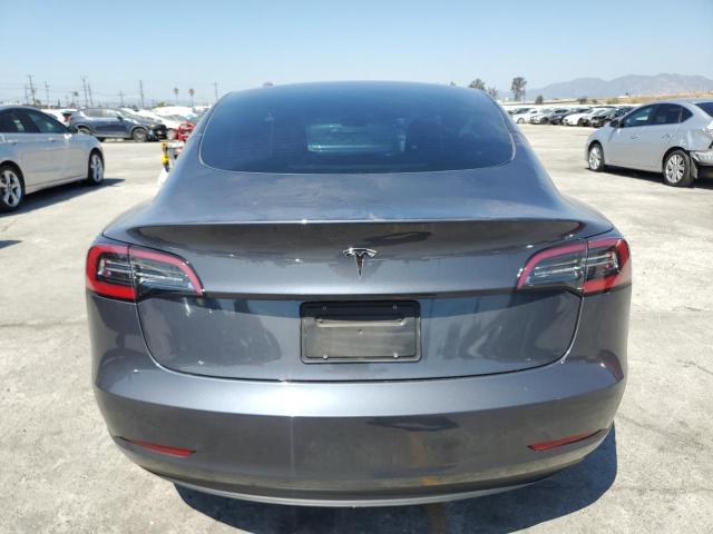 Tesla Model 3 Image 9