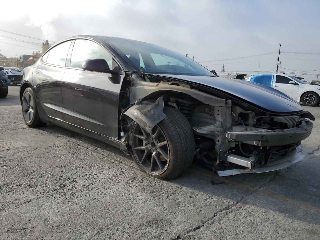 Tesla Model 3 Image 3