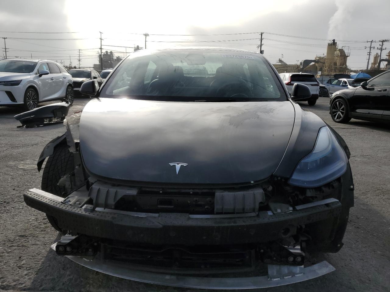 Tesla Model 3 Image 5