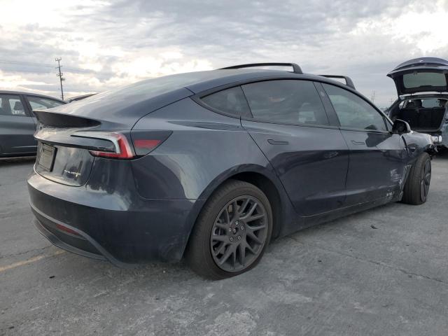 Tesla Model 3 Image 12
