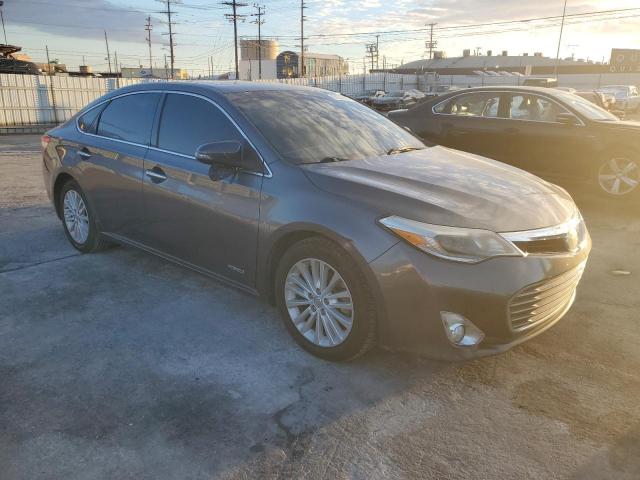 Toyota Avalon Hybrid Image 6