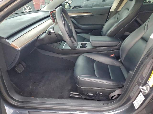 Tesla Model 3 Image 9