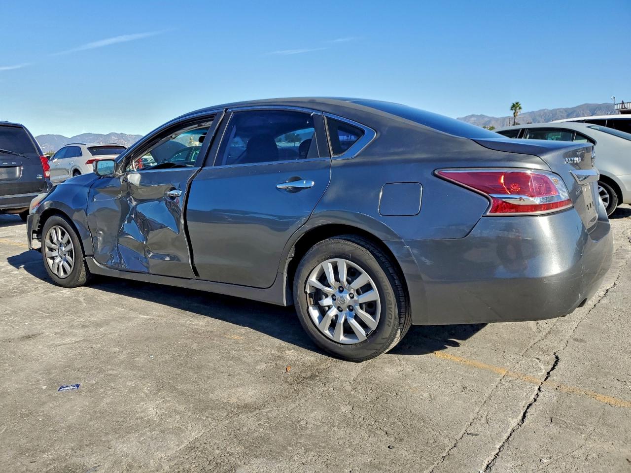 Nissan Altima 2.5 Image 5