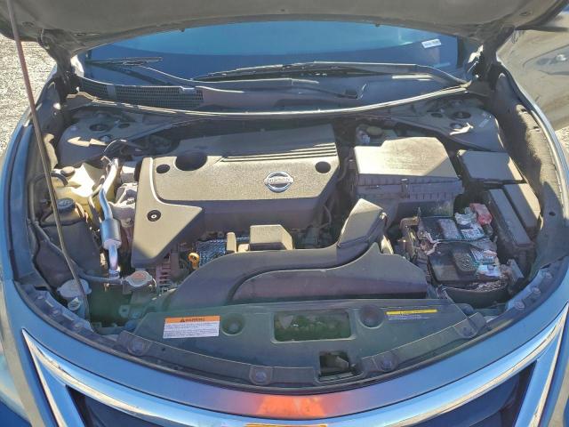 Nissan Altima 2.5 Image 11