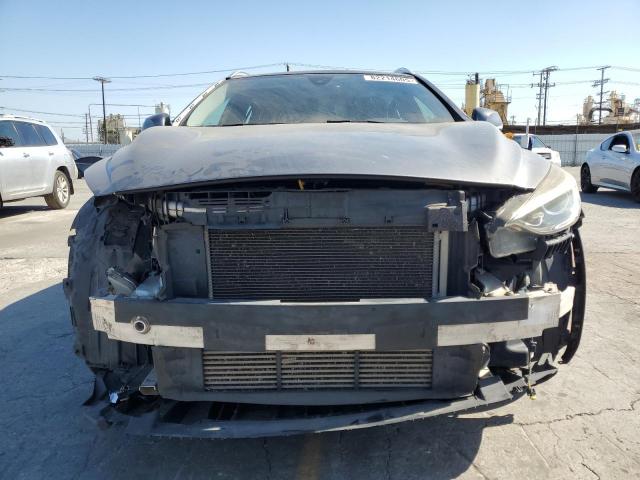 INFINITI Qx Base Image 13