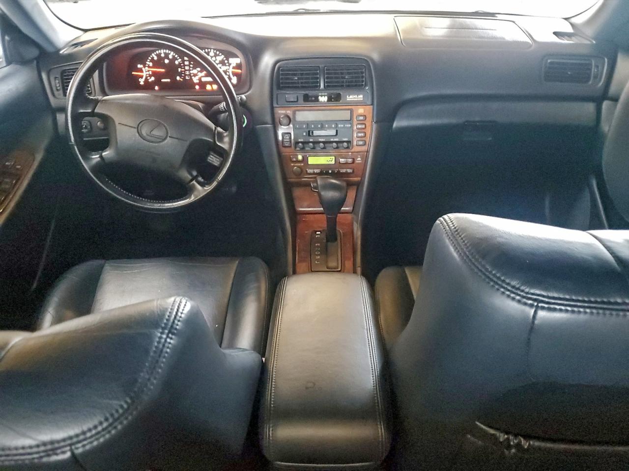 Lexus Es 300 Image 4