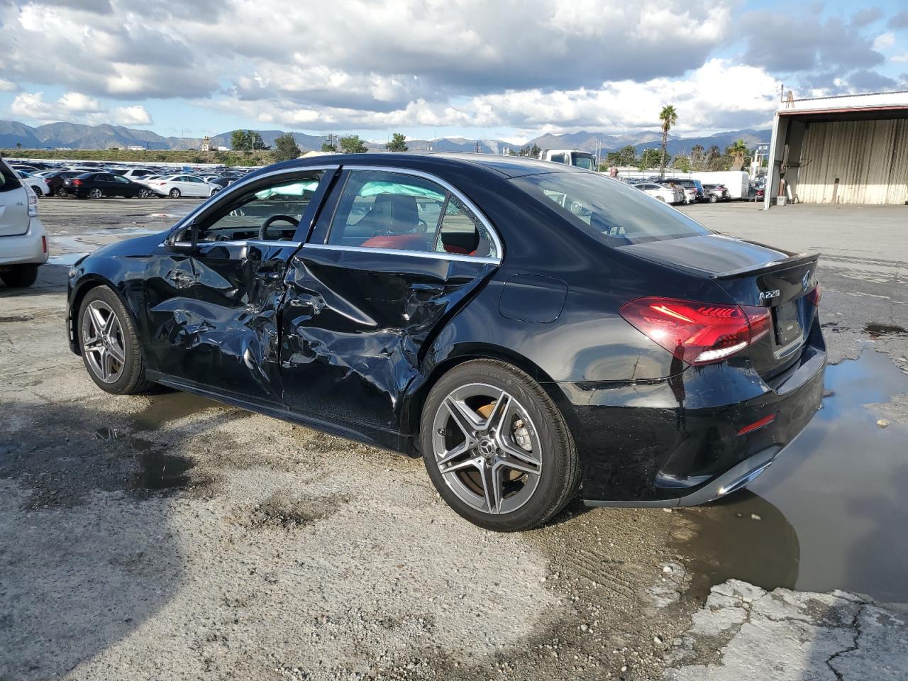 Mercedes-Benz A-Class 220 Image 8