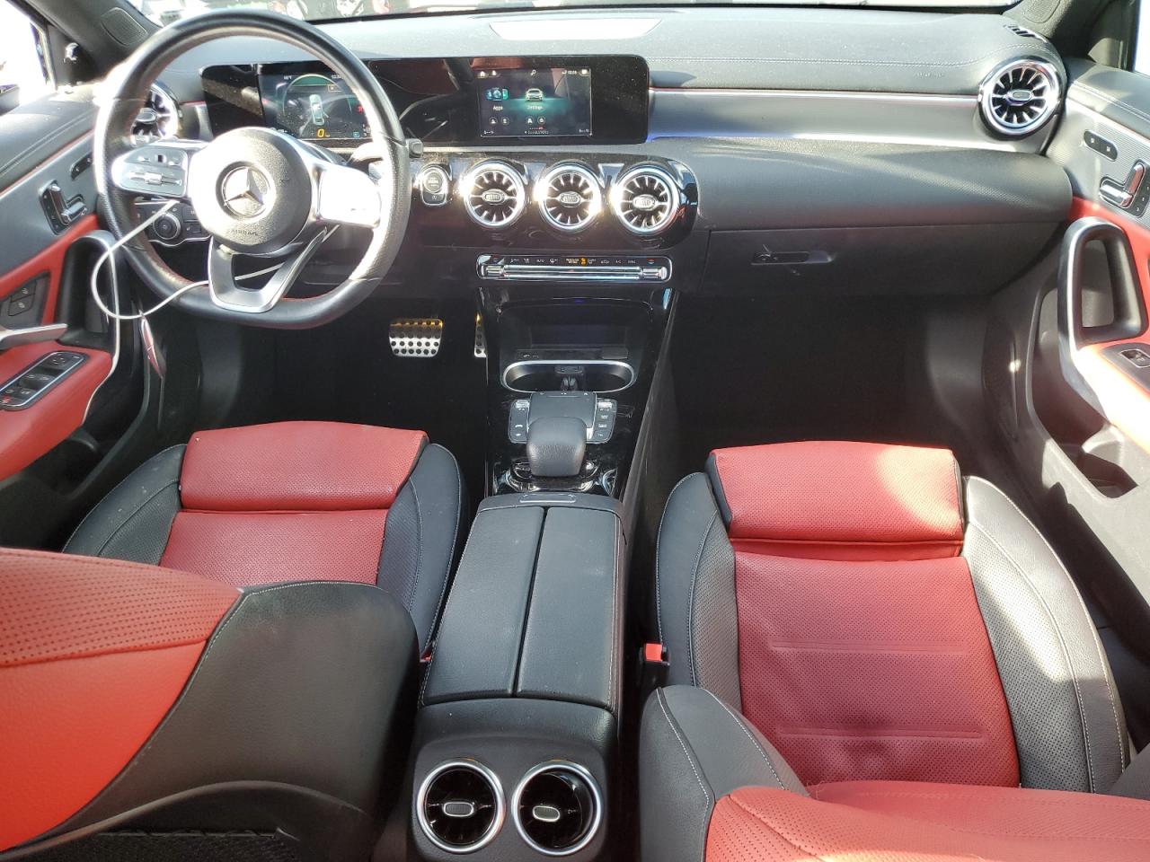 Mercedes-Benz A-Class 220 Image 10