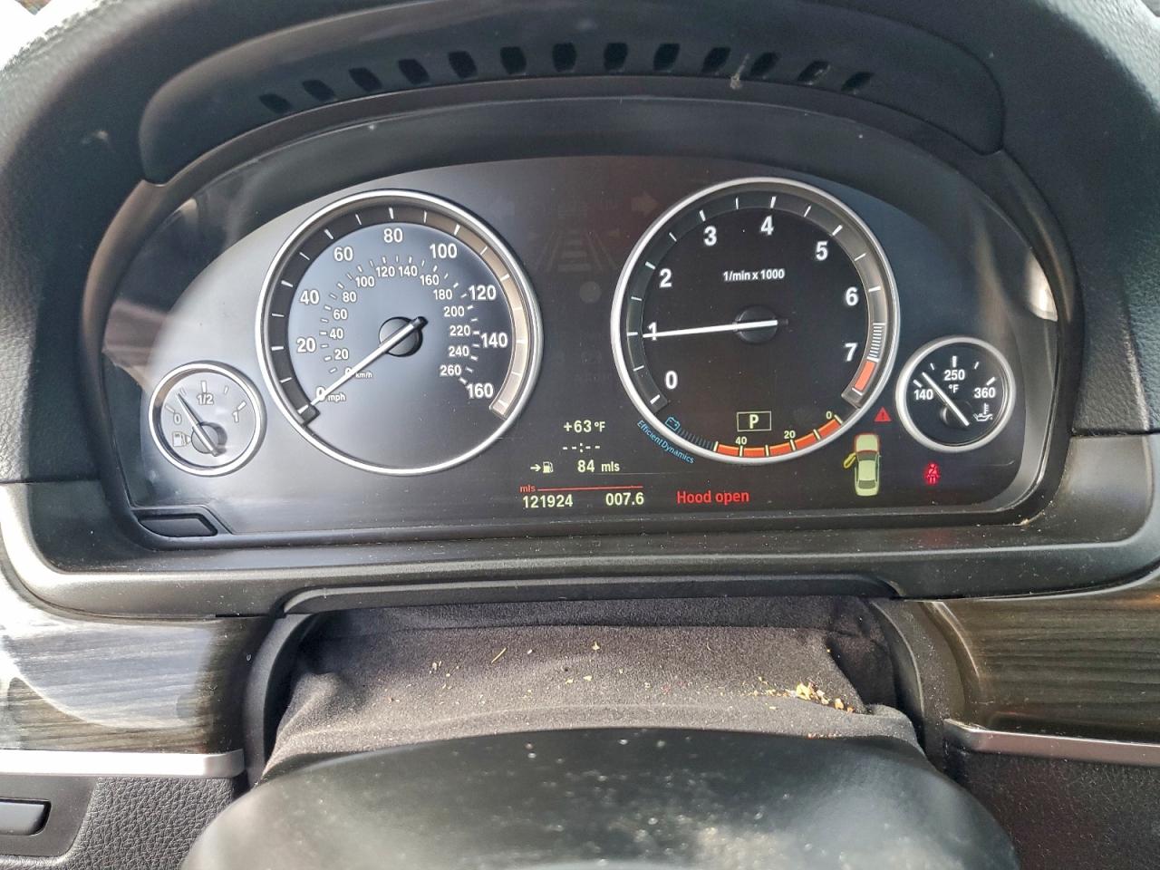 BMW 5 Series I Image 4