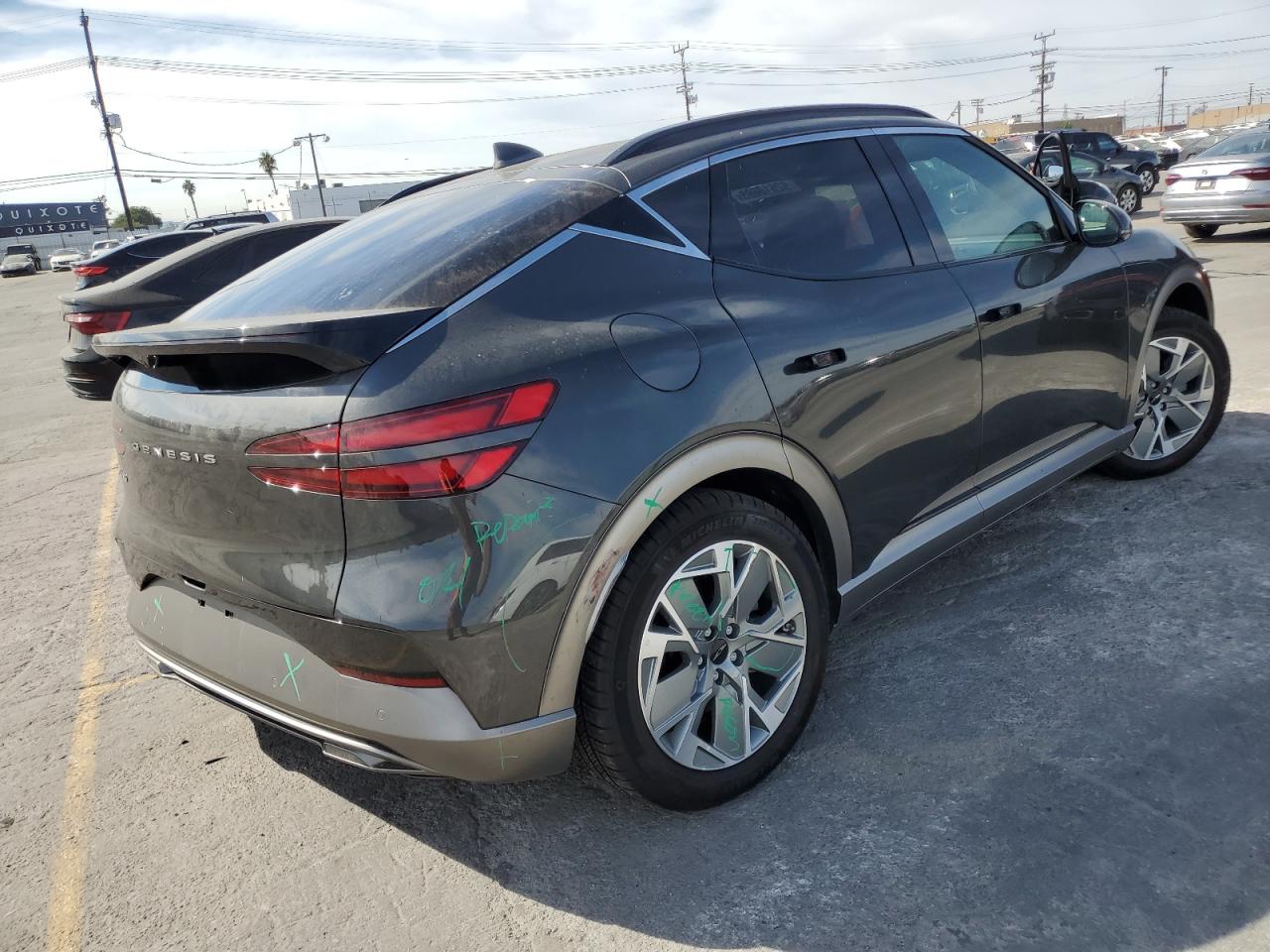 Genesis Gv60 Stand Standard Image 8