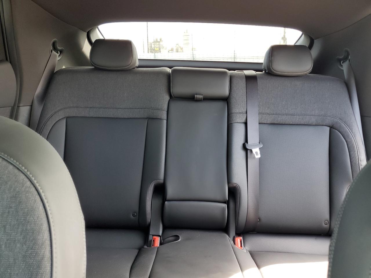 Genesis Gv60 Stand Standard Image 2