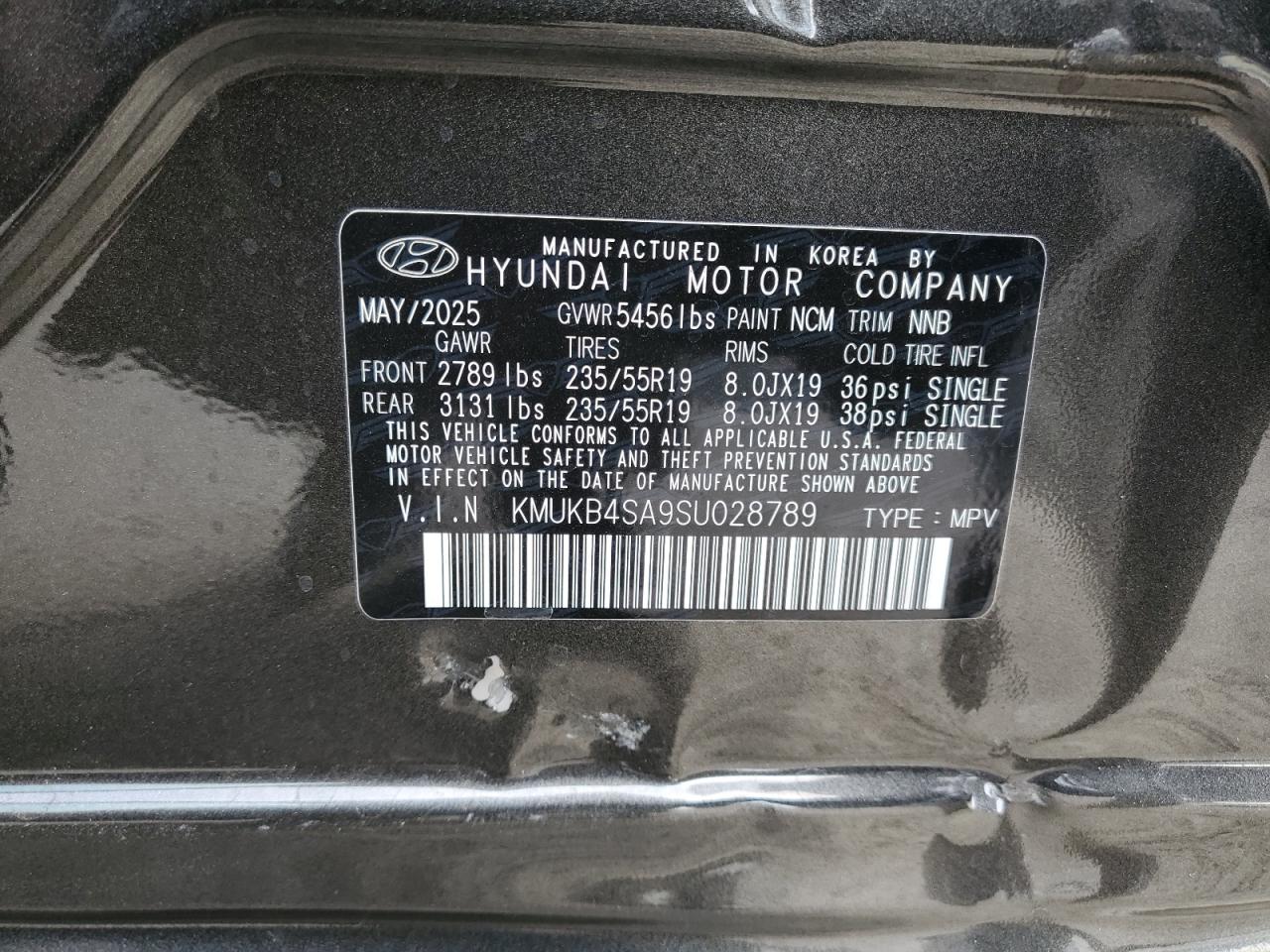 Genesis Gv60 Stand Standard Image 4