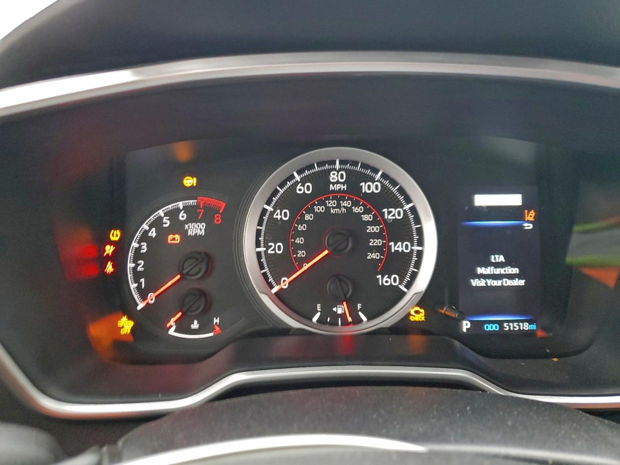 Toyota Corolla Se Image 9