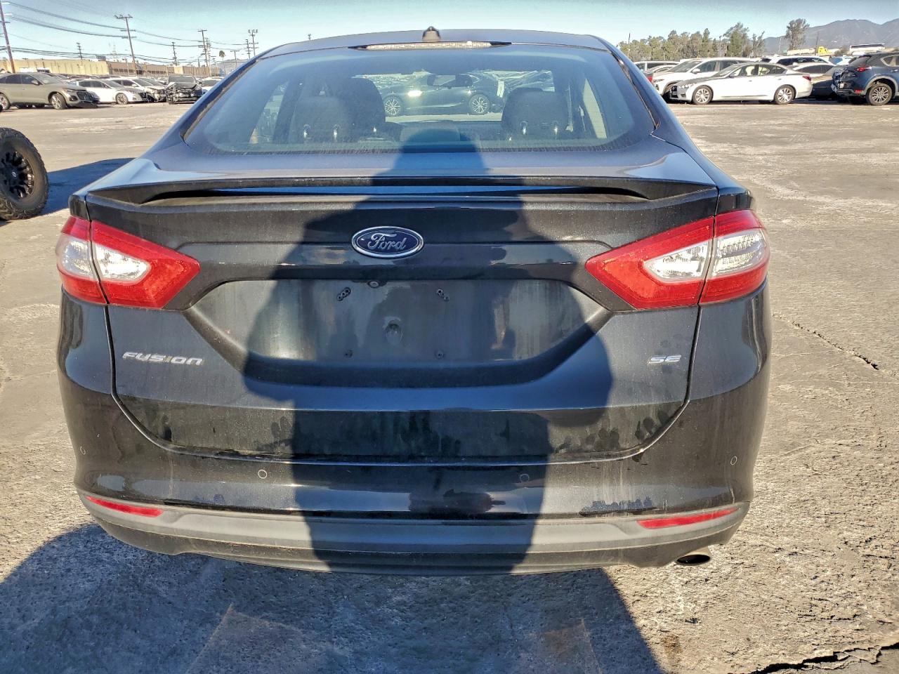 Ford Fusion Se Image 8