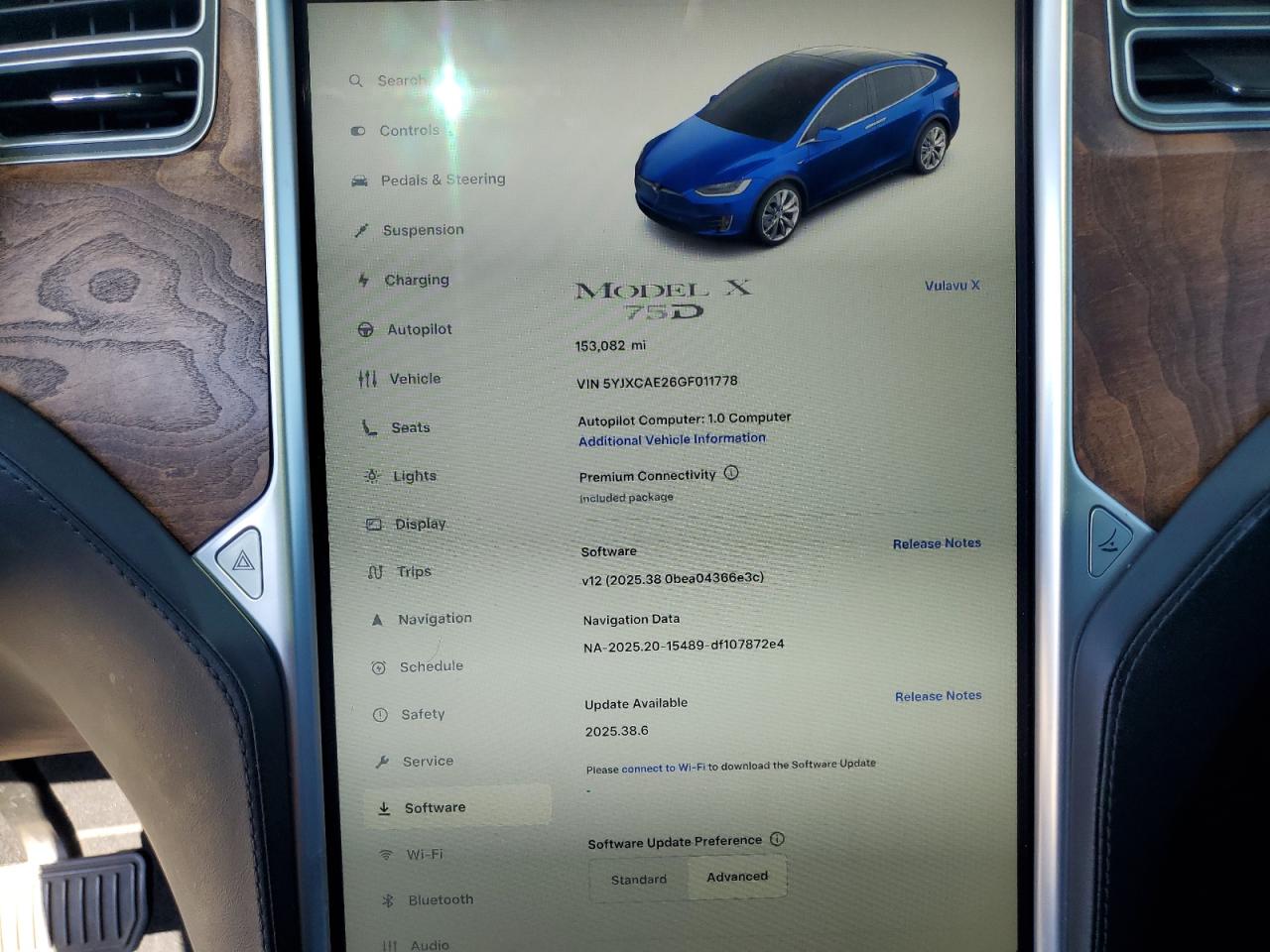 Tesla Model X Image 4