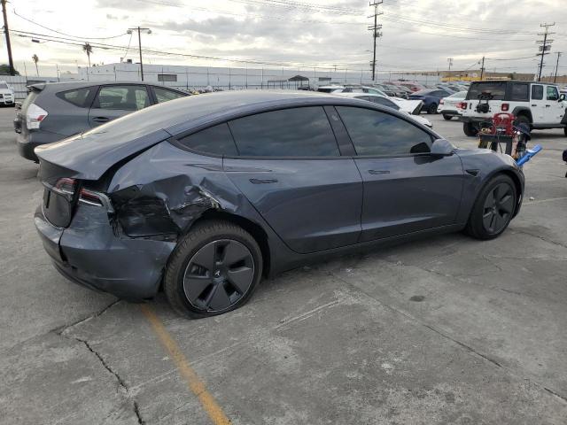 Tesla Model 3 Image 5