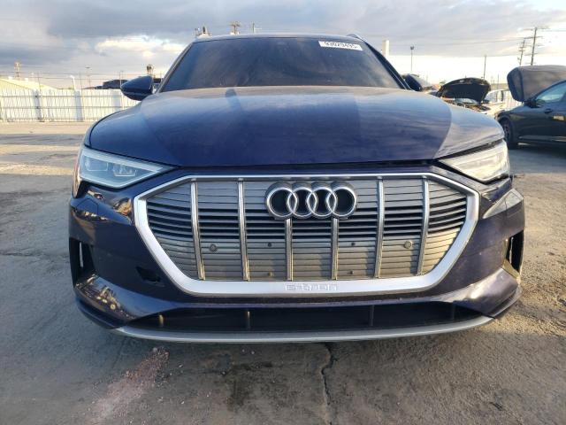 Audi e-tron Premium Image 3