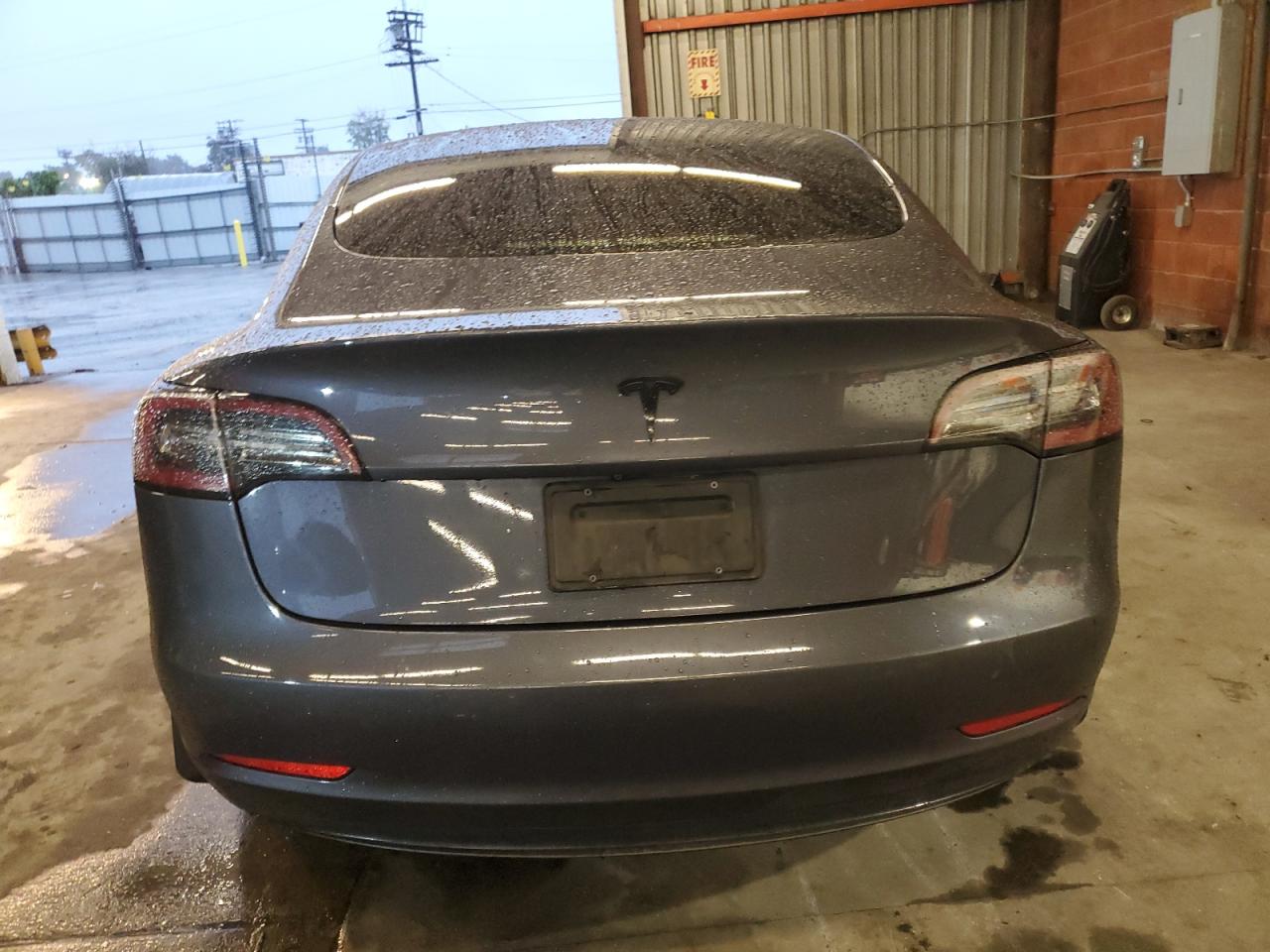 Tesla Model 3 Image 7