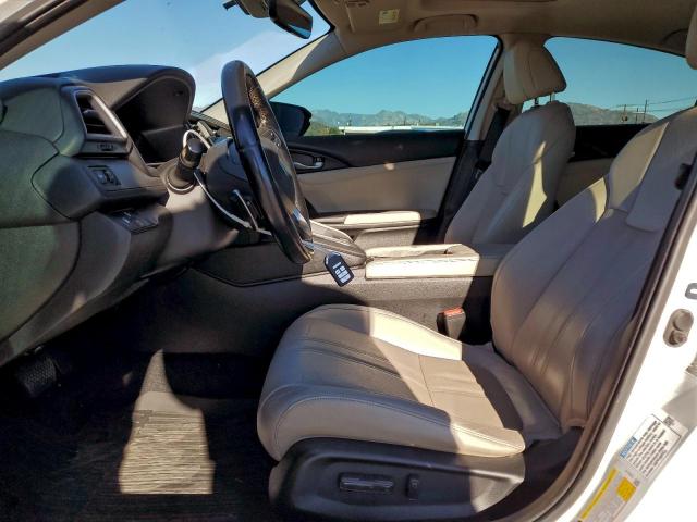 Honda Insight Touring Image 3