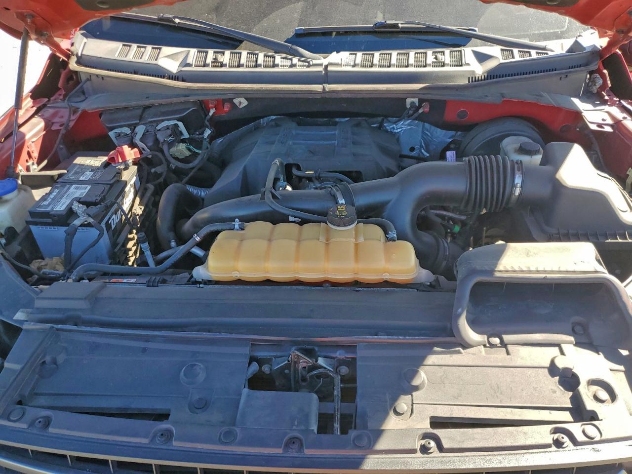 Ford F-150 Supercrew Image 8