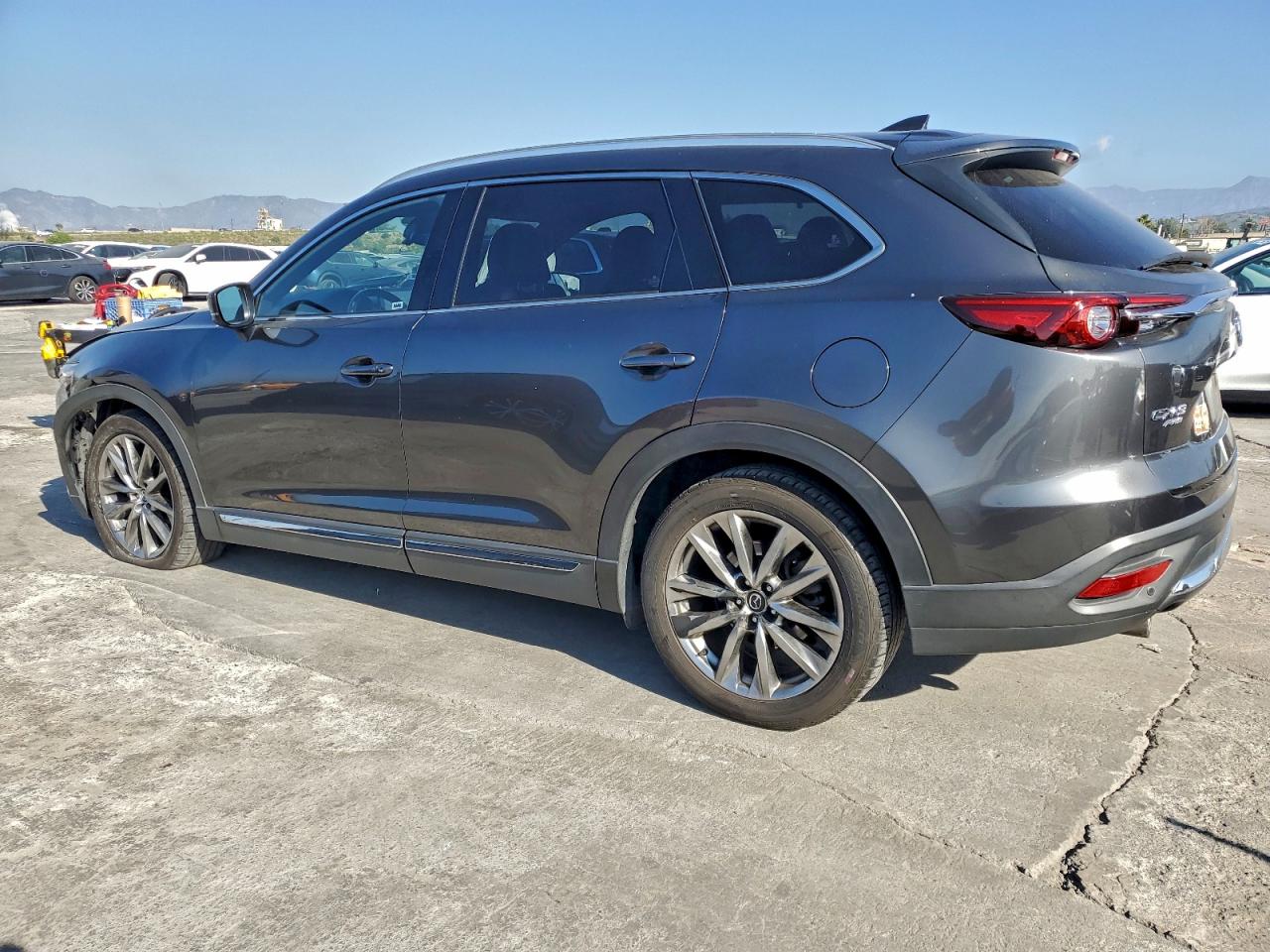 Mazda Cx Signature Image 5