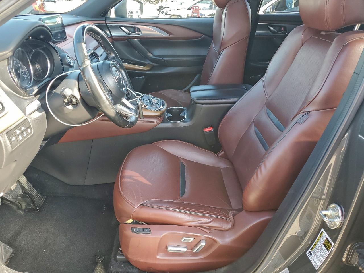 Mazda Cx Signature Image 3