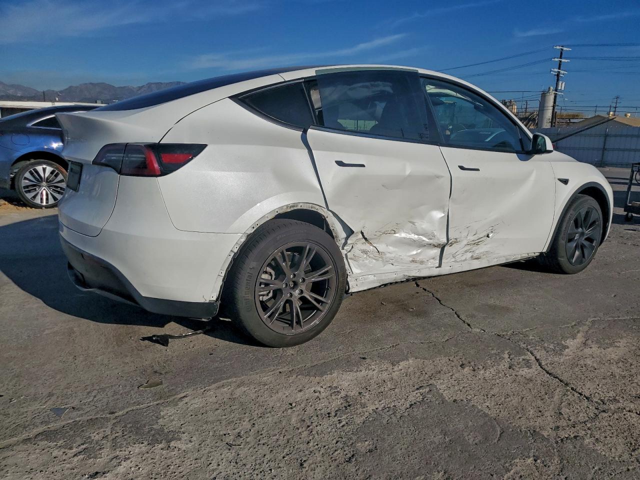 Tesla Model Y Image 2