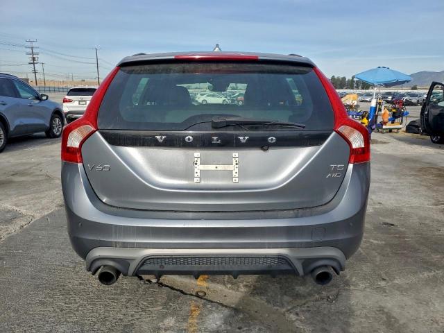 Volvo V60 T5 Dynamic Image 12